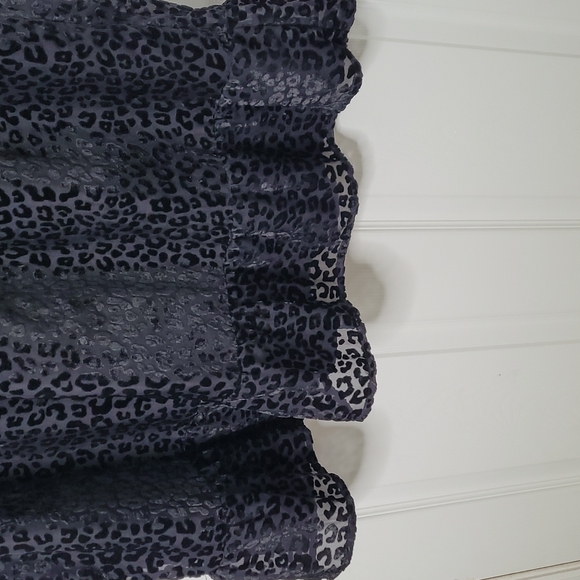 Loft plus cheetah print flutter sleeve midi dress - Picture 3 of 8